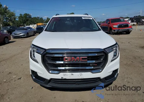 2023 GMC Terrain At4 из США, поврежденный, VIN 3GKALYEG5PL247693